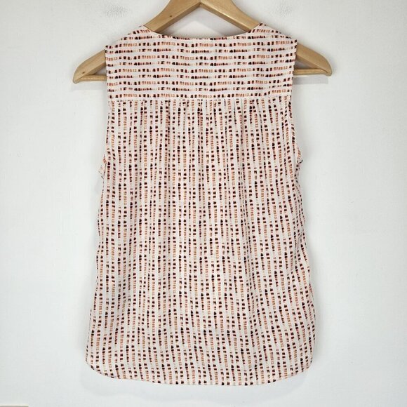 White House Black Market Drape Front Sleeveless Blouse Size 0 Red Cream Stretch - Picture 2 of 10